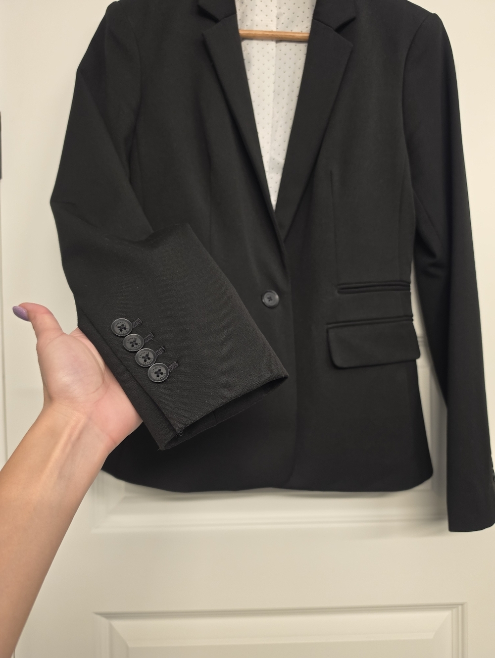 EXPRESS Black Tailored Blazer – Classic One-Button Suit Jacket - Picture 3 of 13